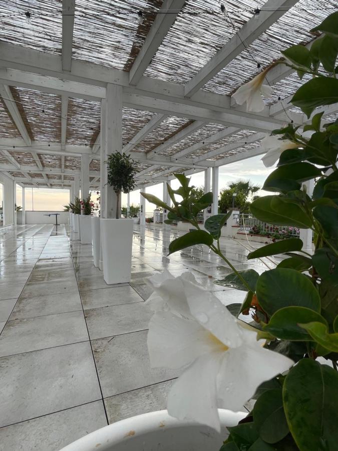 גריסוליאה Suite Hotel Dominicus מראה חיצוני תמונה