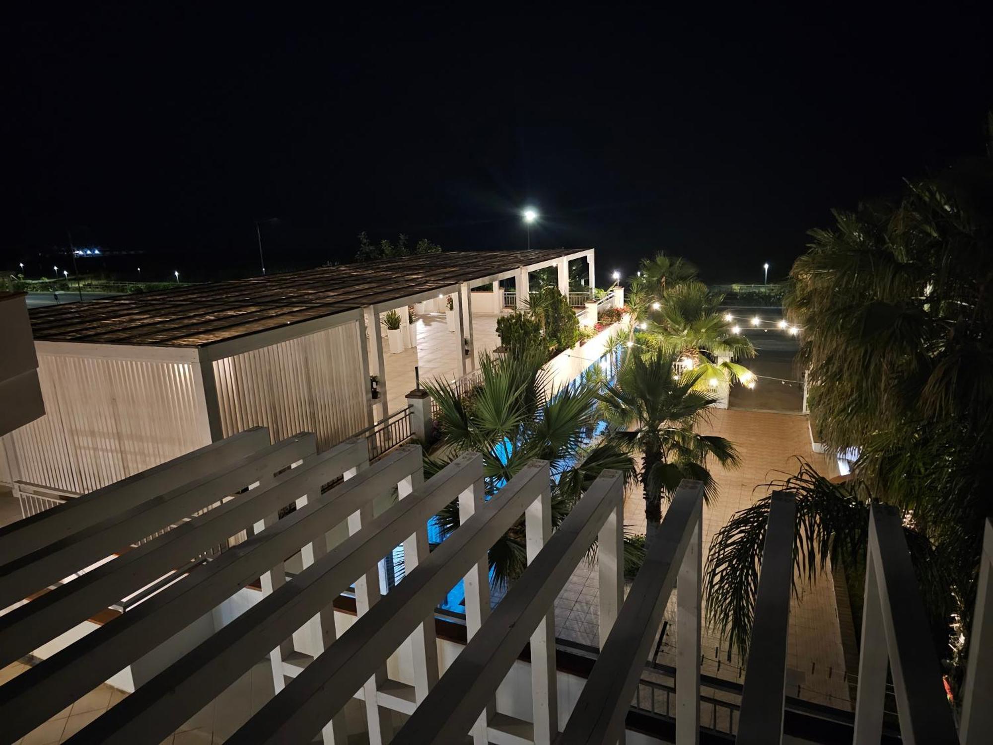 גריסוליאה Suite Hotel Dominicus מראה חיצוני תמונה