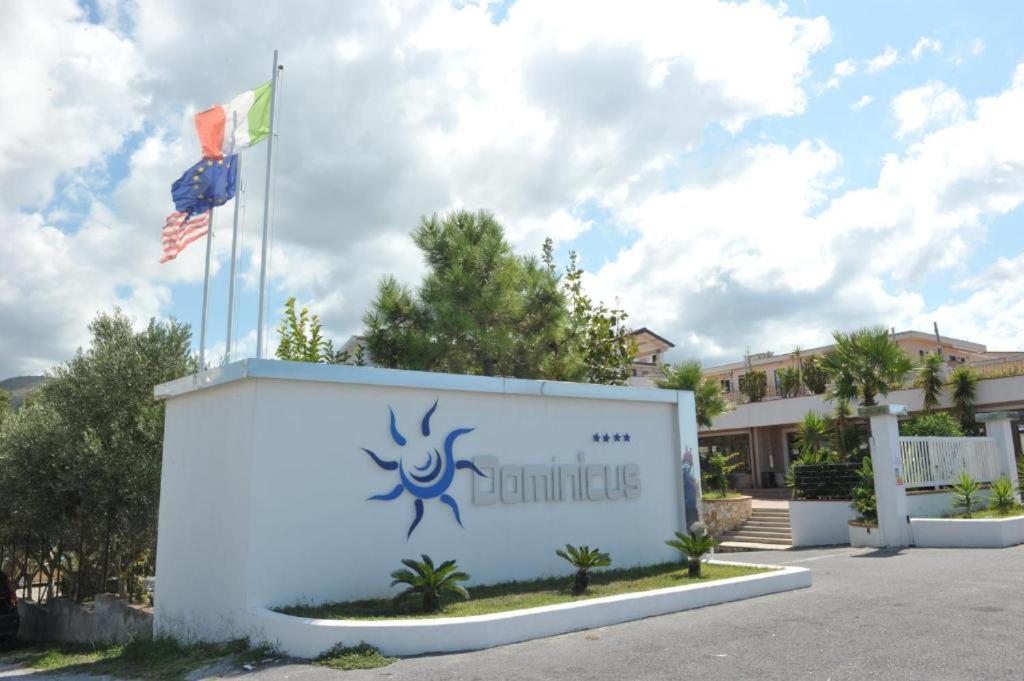 גריסוליאה Suite Hotel Dominicus מראה חיצוני תמונה